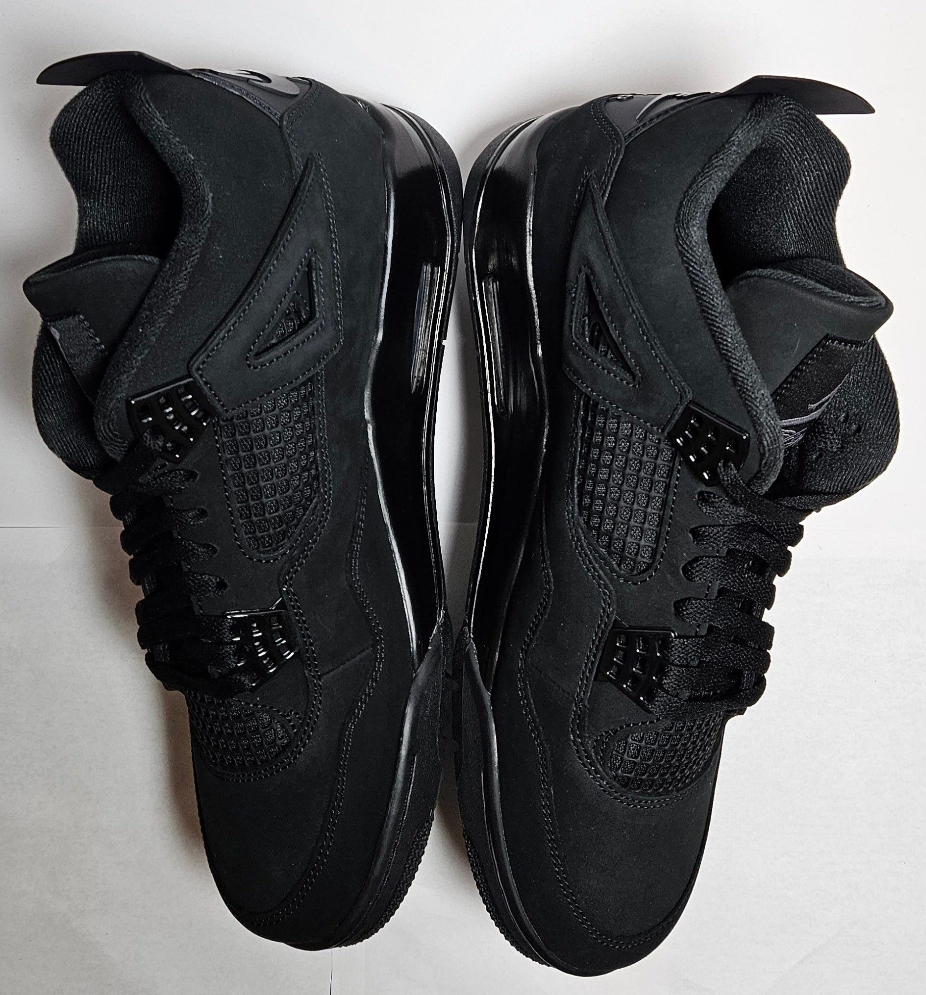 Jordan 4 Retro Black Cat (2025)