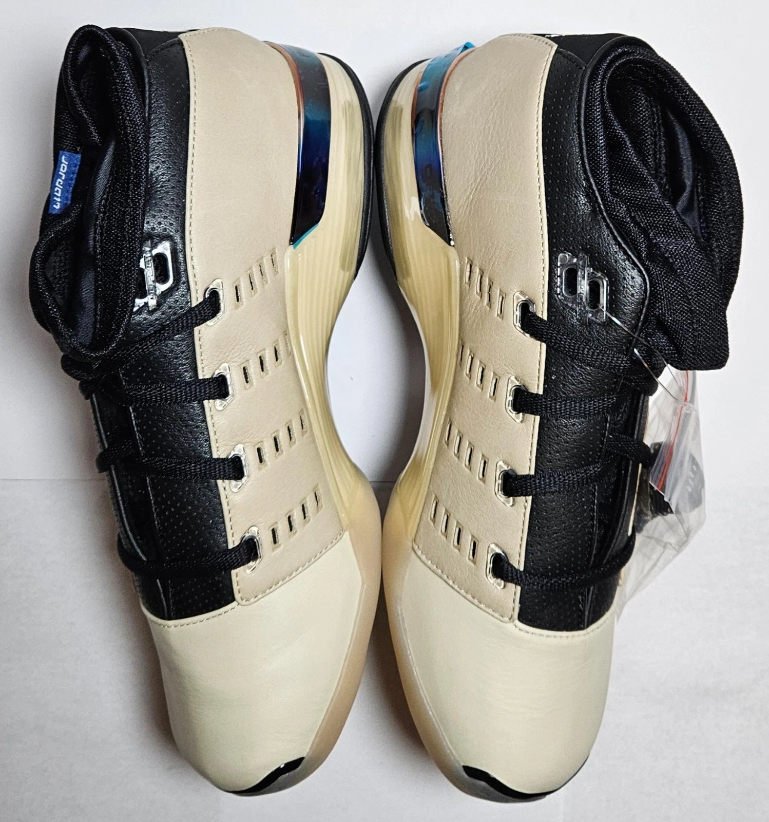 Infinite Archives x Air Jordan Retro 17 Low SP